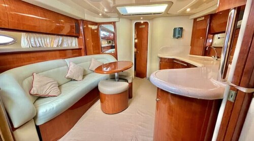 Amazing Yacht private charter
