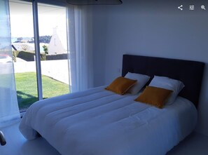 3 Schlafzimmer, Reisekinderbett, WLAN, Bettwäsche