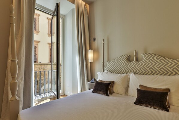 2 bedrooms, iron/ironing board, travel cot, WiFi - Apartments Florence - Palazzo Signoria Luxury Apartments 2- David (FIRENZE)