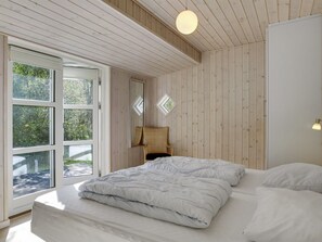 4 soveværelser, internetforbindelse