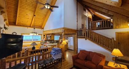 The Grand Circle Homestead & Retreat