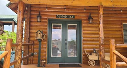 The Grand Circle Homestead & Retreat