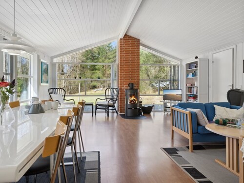 "Nicklas" - 2km from the sea by Interhome