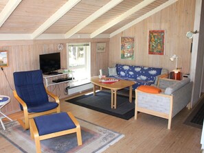 Fernseher, Kamin