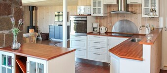 "Marlena" - 150m from the sea by Interhome