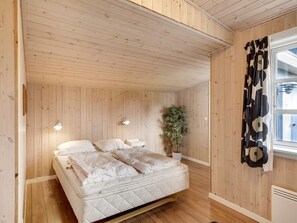 2 bedrooms, WiFi