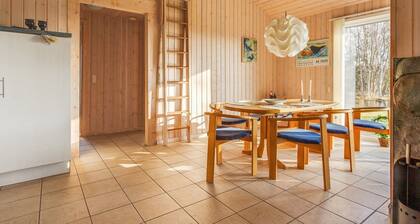 "Abelone" - 150m from the sea by Interhome