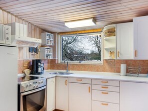 Fridge, microwave, cookware/dishes/utensils