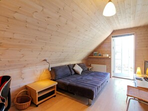 3 bedrooms, Internet