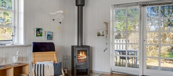 "Othelia" - 1.8km from the sea by Interhome
