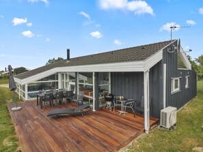 Outdoor dining - "Ilmo" - 950m from the sea by Interhome (Bindslev)
