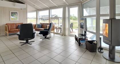 "Ilmo" - 950m from the sea by Interhome