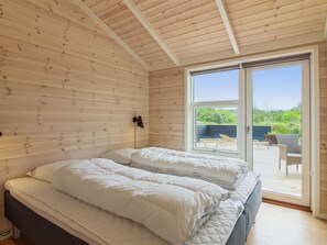 4 bedrooms, WiFi