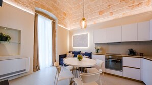 Unclassified image, 5 of 23, button - Enjoy the best of Monopoli in an exclusive apartment with all the comfort (Monopoli)