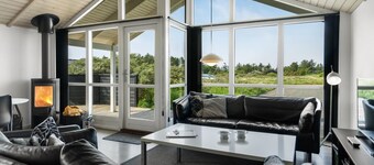 "Frejdis" - 1.1km from the sea by Interhome