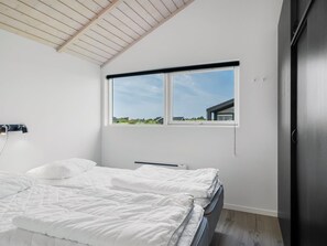 3 bedrooms, WiFi