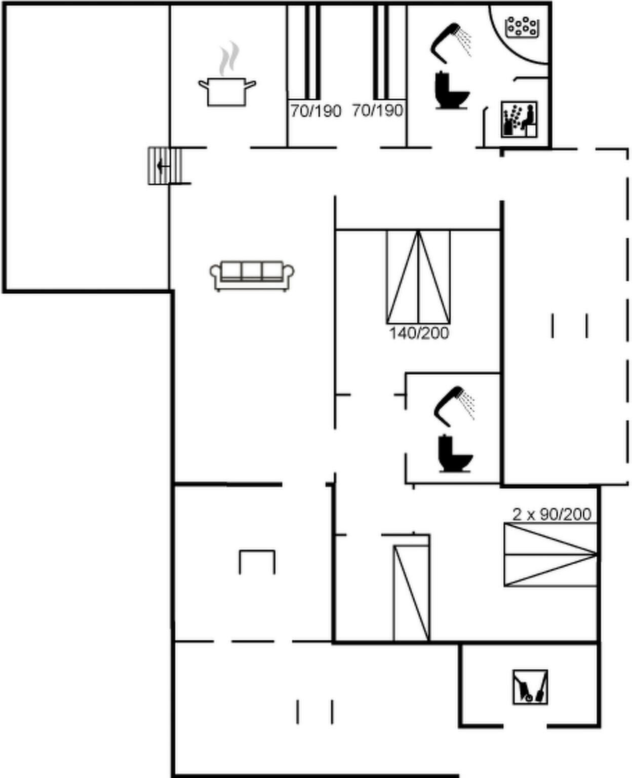 Ein Hotelzimmer mit Bett, Sofa, Duschbereich und Badezimmer.