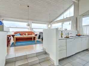 Fernseher, Kamin