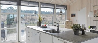 "Mathias" - 625m from the sea by Interhome