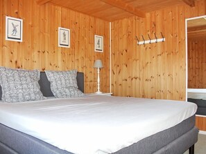 4 bedrooms, internet