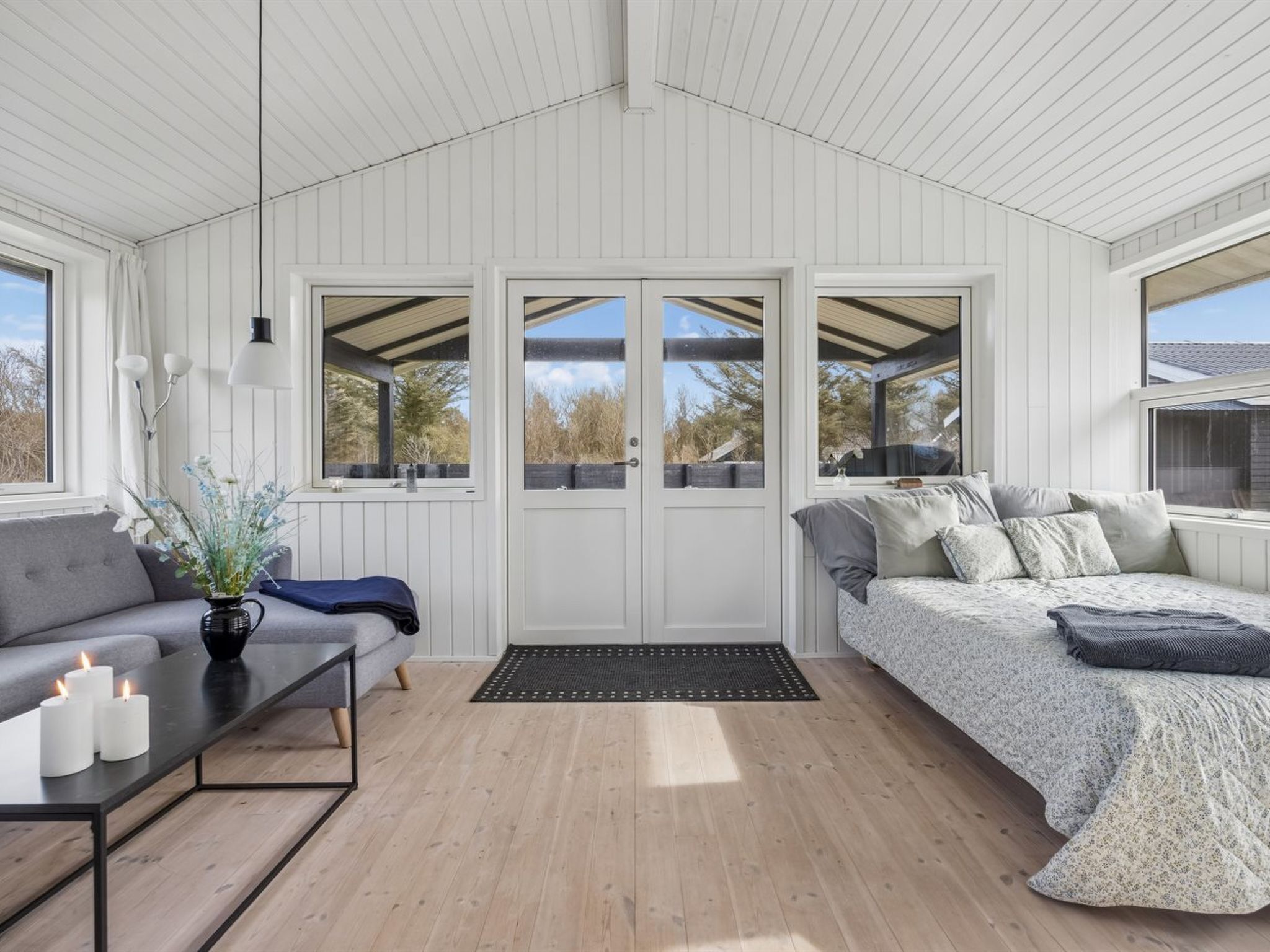 2 bedrooms, Internet