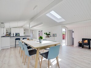 Dining - "Albert" - 340m from the sea by Interhome (Hjørring)