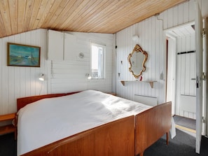 2 bedrooms, WiFi