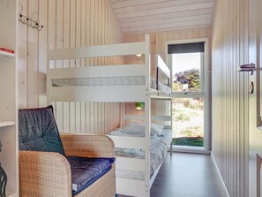 3 bedrooms, soundproofing, WiFi
