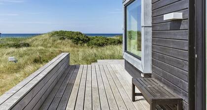 "Aaltje" - 65m from the sea by Interhome