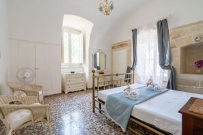 2 chambres, accĂšs Ă Internet, literie fournie