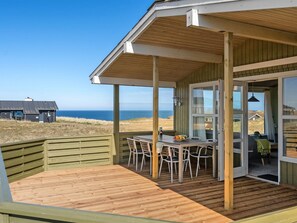 Outdoor dining - "Asger" - 50m from the sea by Interhome (Hjørring)
