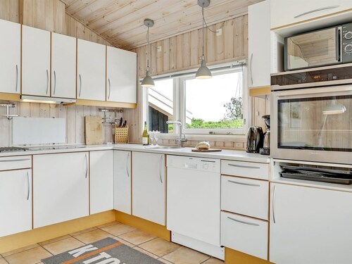 "Arkil" - 300m from the sea by Interhome