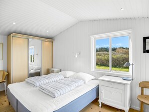 3 bedrooms, WiFi