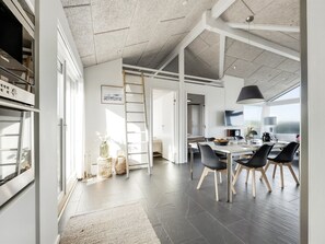 Dining - "Antonie" - 95m from the sea by Interhome (Hjørring)