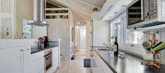 "Harriet" - 800m from the sea by Interhome