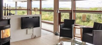 "Sigvalda" - 250m from the sea by Interhome
