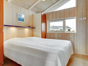 3 室のベッドルーム、インターネット