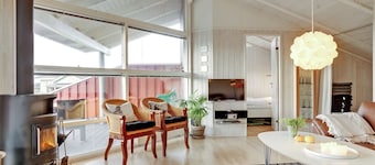 "Lien" - 160m from the sea by Interhome