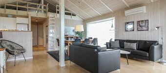 "Mette" - 98m from the sea by Interhome