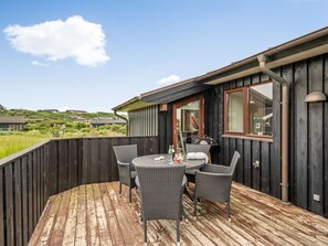 Outdoor dining - "Yma" - 200m from the sea by Interhome (Hjørring)