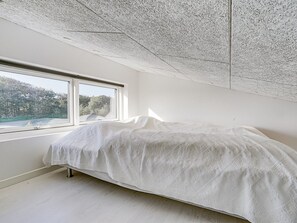 4 bedrooms, internet