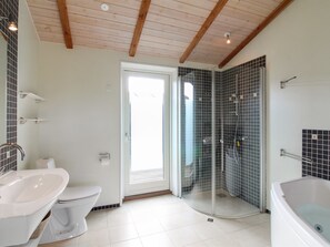 Bathroom - "Preben" - 500m from the sea by Interhome (Hjørring)