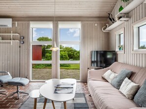 Tv, pejs, dvd-afspiller