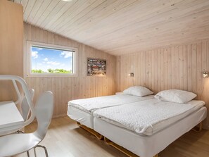 3 bedrooms, internet