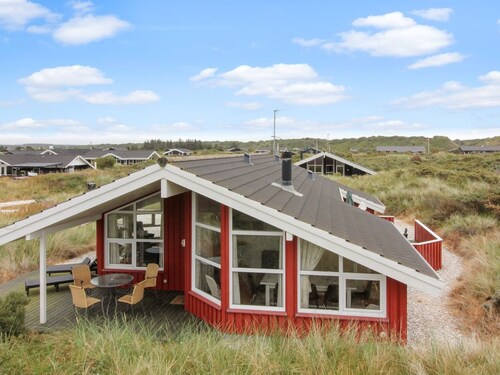 "Gamal" - 400m from the sea by Interhome