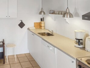 Fridge, dishwasher, cookware/dishes/utensils