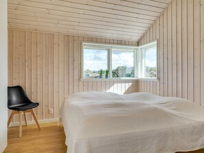 4 soverom og internettilgang