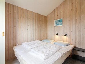 4 bedrooms, WiFi - "Seniha" - 400m from the sea by Interhome (Hjørring)