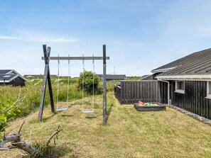 Children’s area - "Seniha" - 400m from the sea by Interhome (Hjørring)