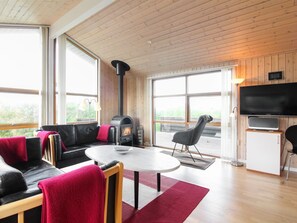 Tv, pejs, dvd-afspiller